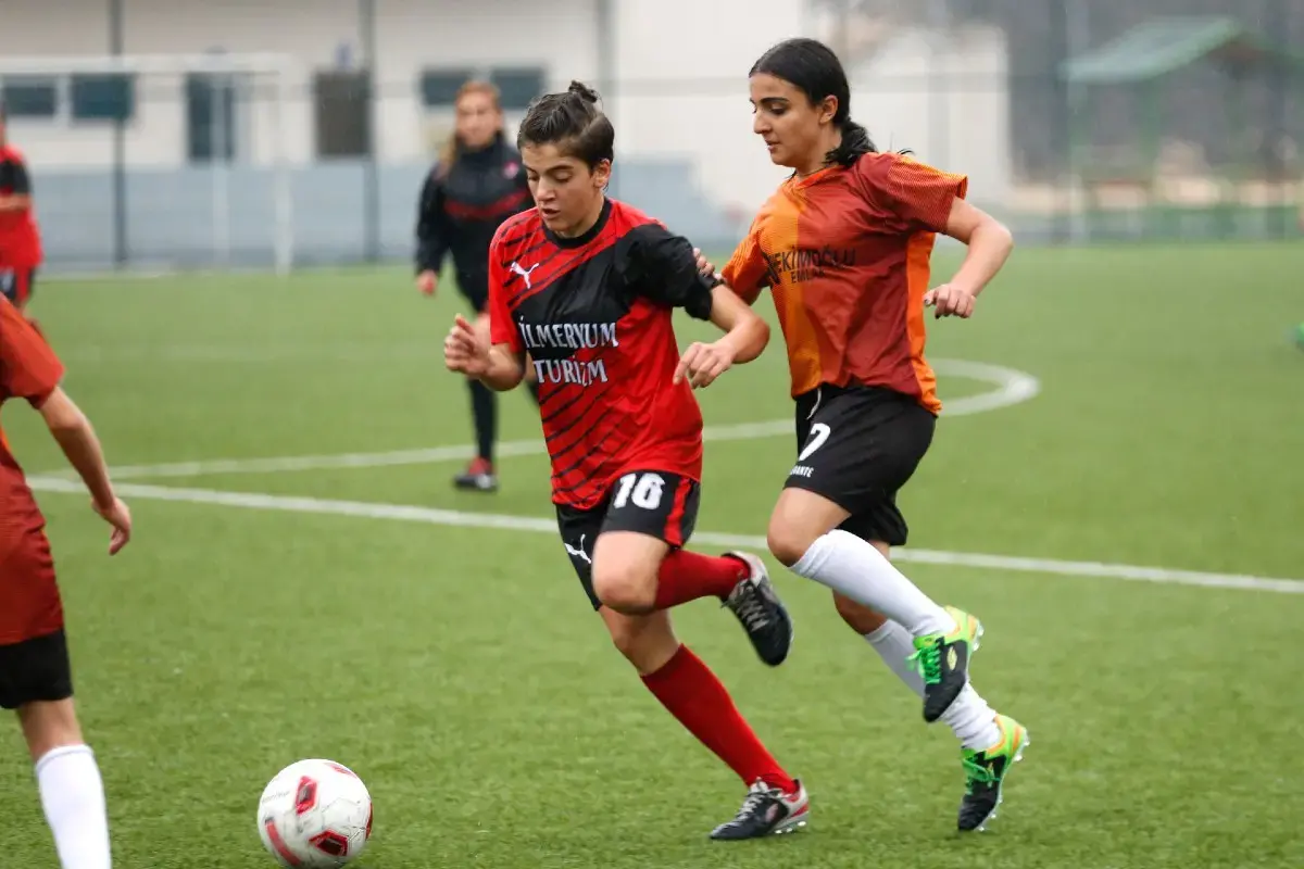 Girls' football teams in Gaziantep, Turkey played for solidarity against gender-based violence.